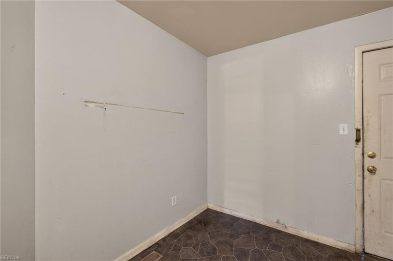 Photo 9 of 22 residential for sale in Newport News virginia