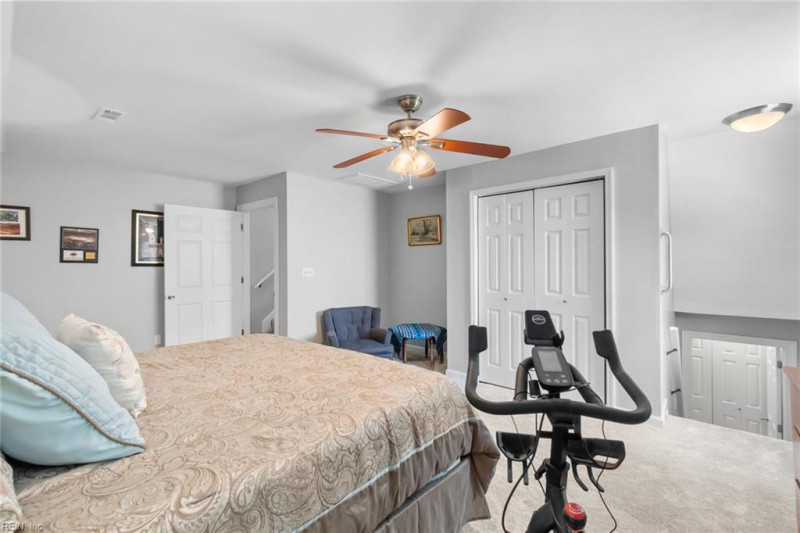 Photo 35 of 49 residential for sale in Chesapeake virginia