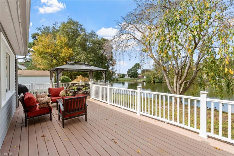 Photo 40 of 49 residential for sale in Chesapeake virginia