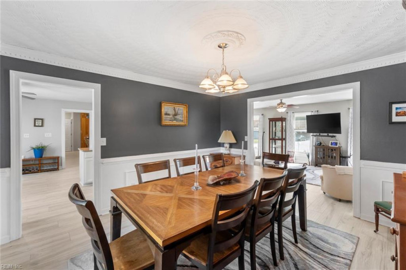 Photo 7 of 49 residential for sale in Chesapeake virginia