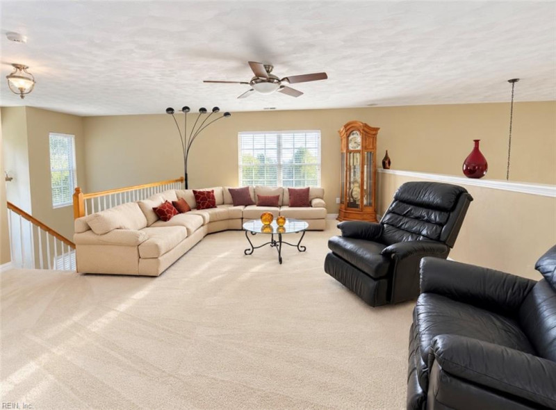 Photo 9 of 22 residential for sale in Virginia Beach virginia