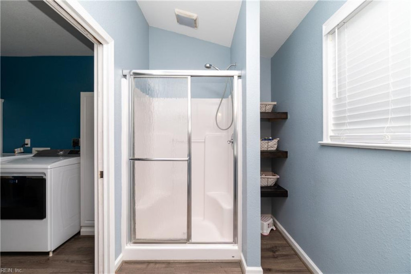 Photo 22 of 47 residential for sale in Chesapeake virginia