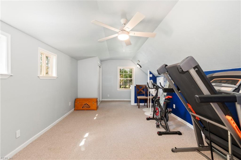 Photo 27 of 47 residential for sale in Chesapeake virginia
