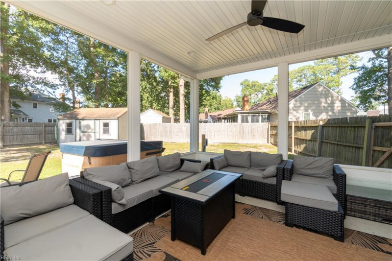 Photo 29 of 47 residential for sale in Chesapeake virginia