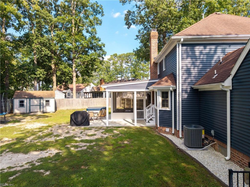 Photo 34 of 47 residential for sale in Chesapeake virginia