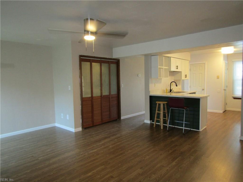 Photo 6 of 33 rental for rent in Virginia Beach virginia Photo 6 of 33 rental for rent in Virginia Beach virginia