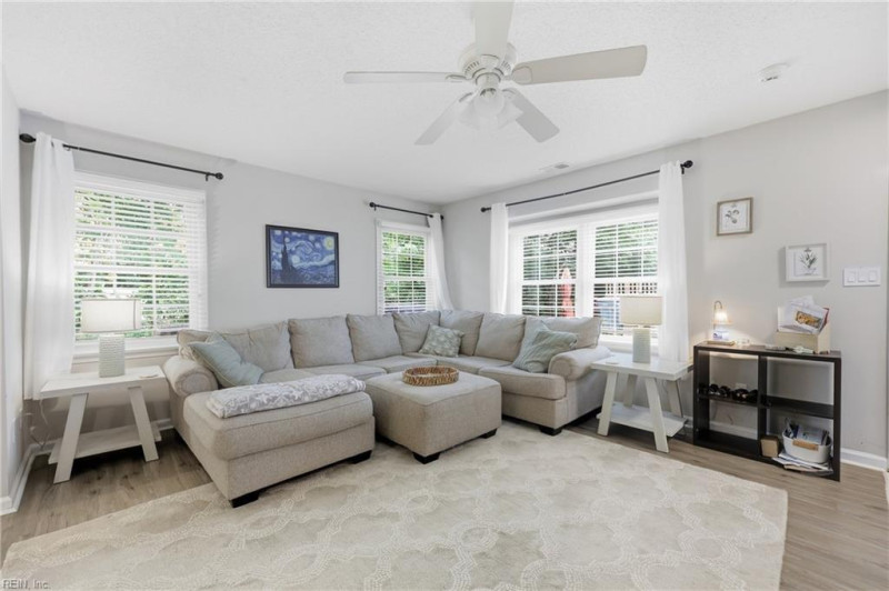 Photo 9 of 37 residential for sale in Chesapeake virginia Photo 9 of 37 residential for sale in Chesapeake virginia