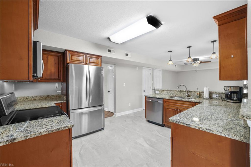 Photo 3 of 30 residential for sale in Virginia Beach virginia Photo 3 of 30 residential for sale in Virginia Beach virginia