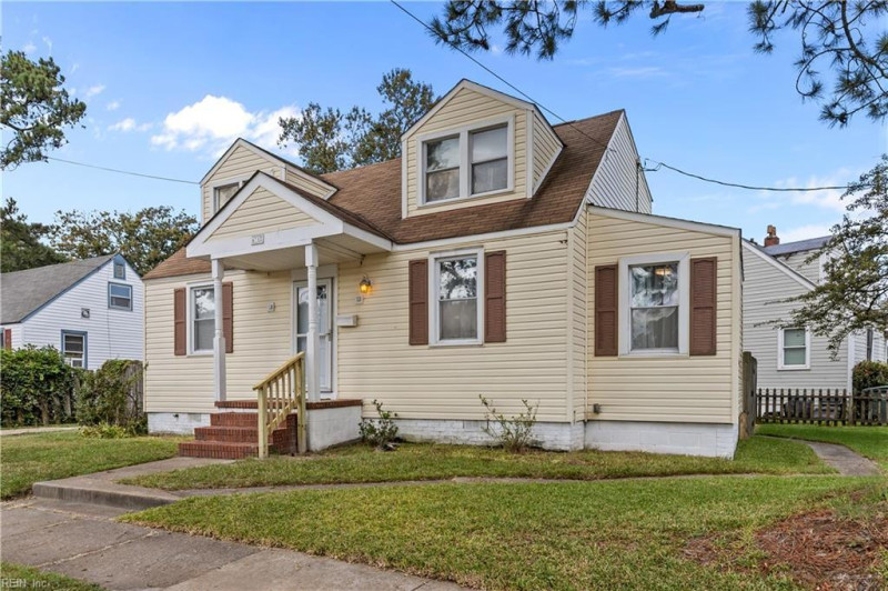 Photo 1 of 23 residential for sale in Norfolk virginia