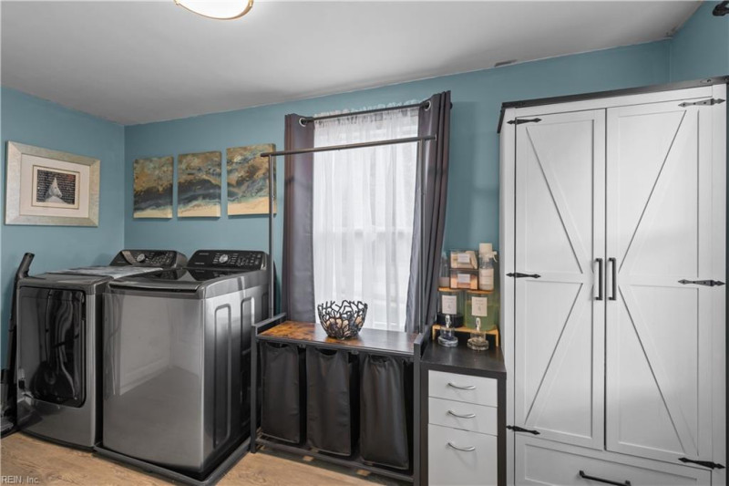 Photo 12 of 23 residential for sale in Norfolk virginia