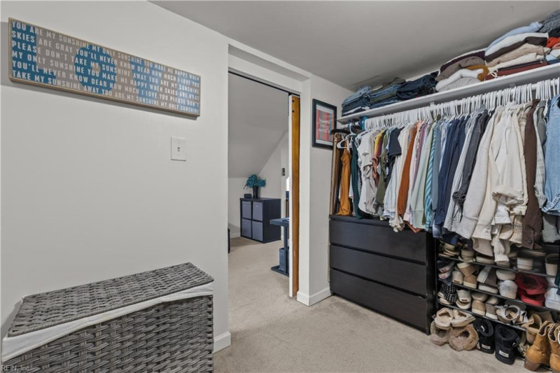 Photo 17 of 23 residential for sale in Norfolk virginia