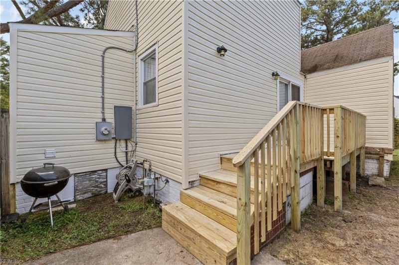Photo 20 of 23 residential for sale in Norfolk virginia