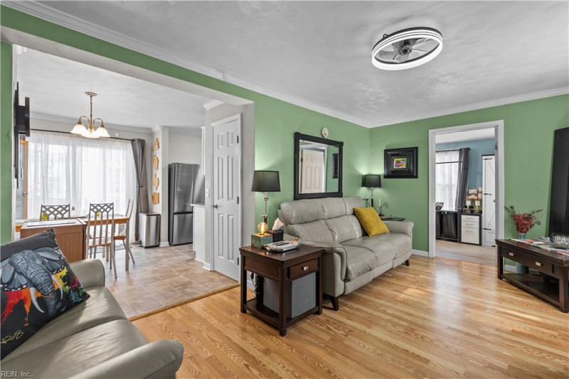 Photo 3 of 23 residential for sale in Norfolk virginia