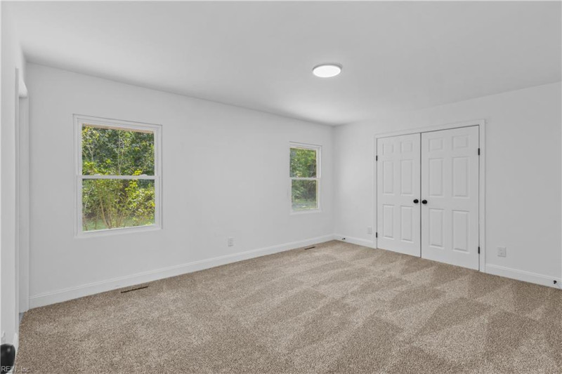 Photo 17 of 45 residential for sale in Surry County virginia