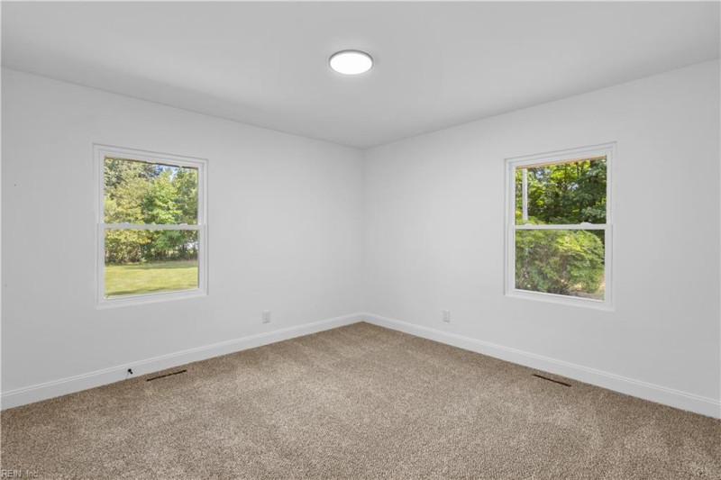Photo 23 of 45 residential for sale in Surry County virginia
