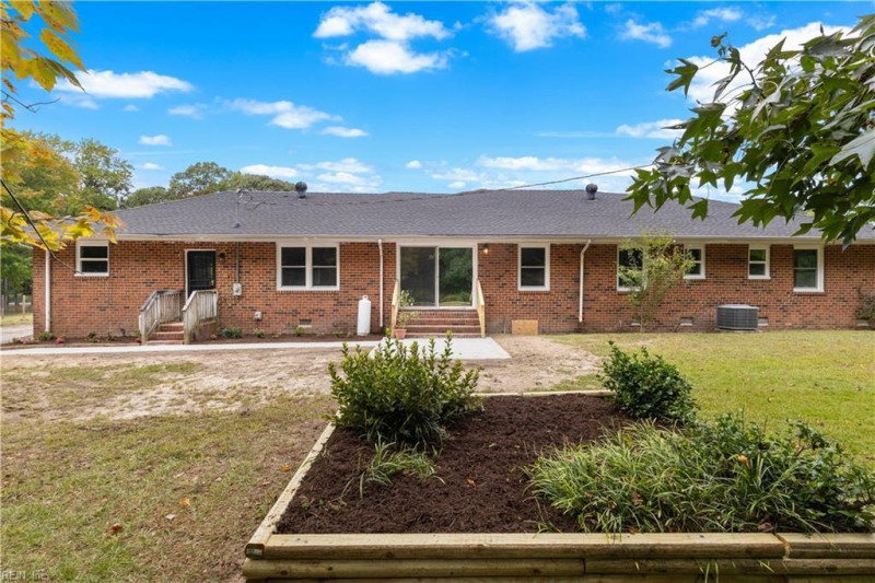 Photo 27 of 45 residential for sale in Surry County virginia