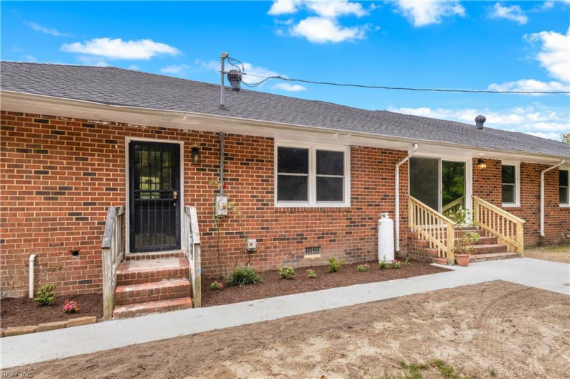 Photo 29 of 45 residential for sale in Surry County virginia