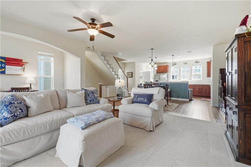Photo 11 of 48 residential for sale in Norfolk virginia