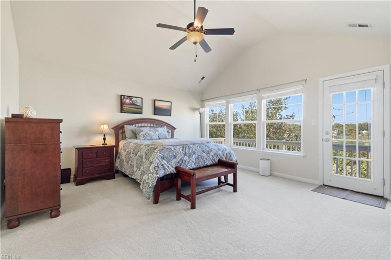 Photo 16 of 48 residential for sale in Norfolk virginia