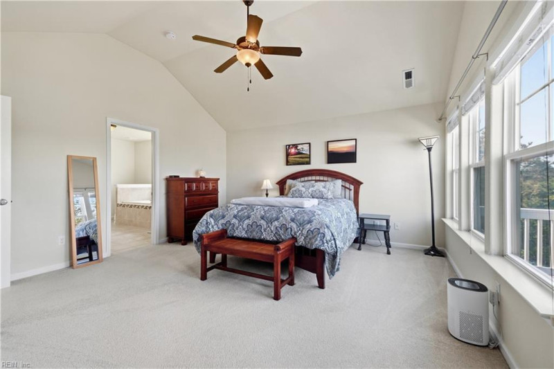 Photo 17 of 48 residential for sale in Norfolk virginia