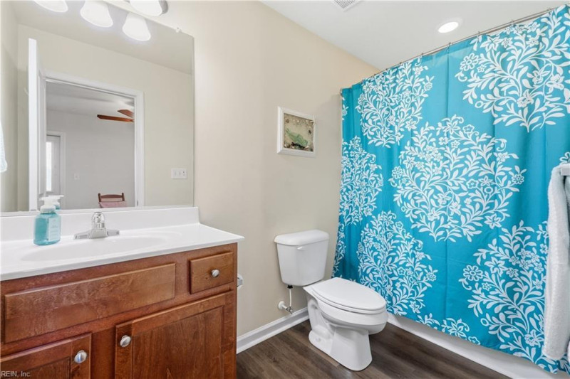 Photo 25 of 48 residential for sale in Norfolk virginia