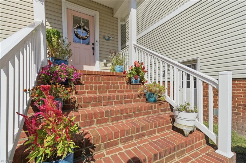 Photo 3 of 48 residential for sale in Norfolk virginia