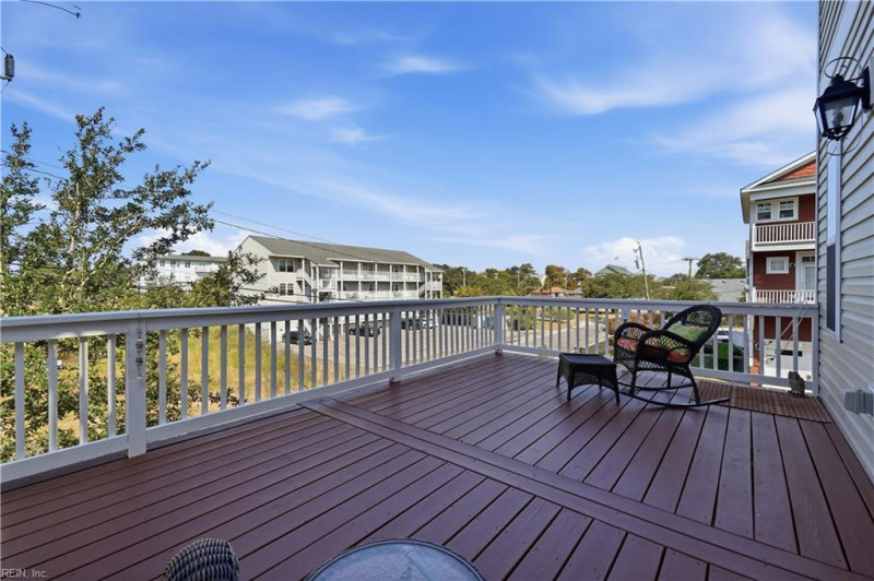 Photo 33 of 48 residential for sale in Norfolk virginia