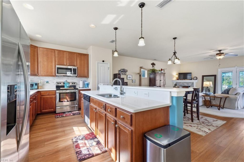 Photo 4 of 48 residential for sale in Norfolk virginia