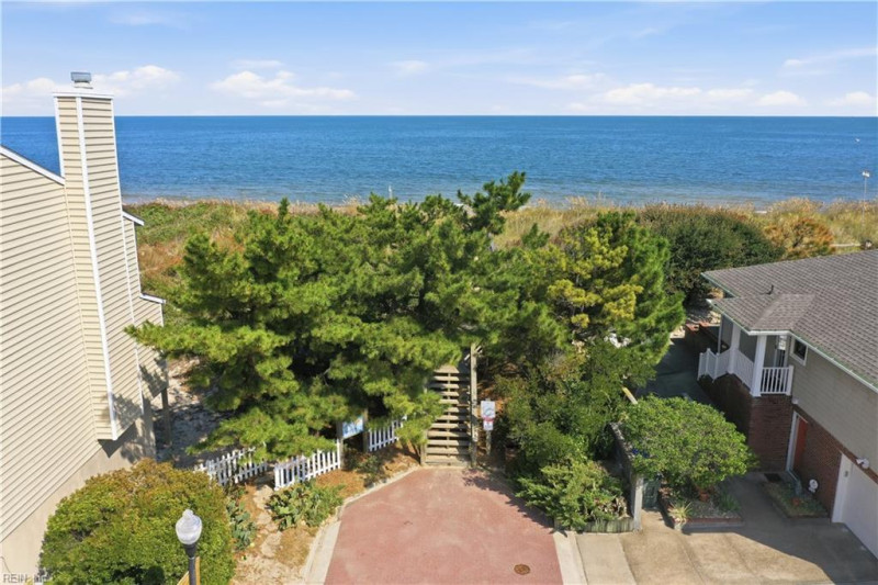 Photo 41 of 48 residential for sale in Norfolk virginia