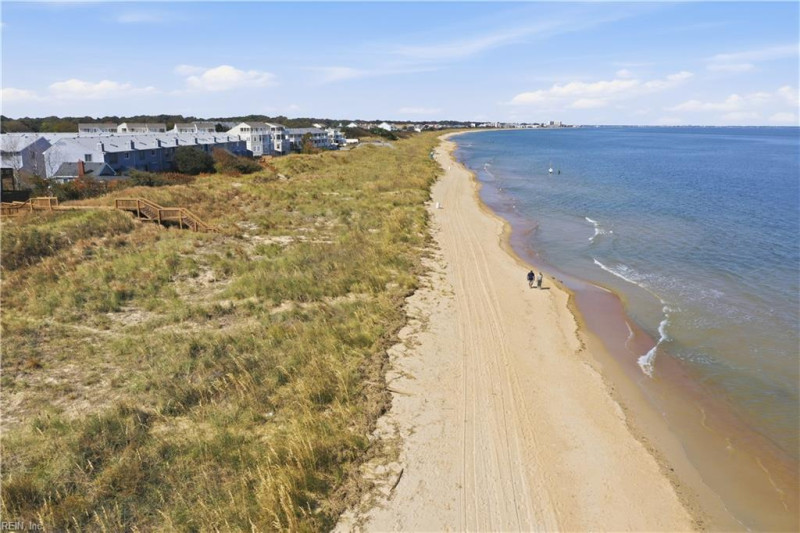 Photo 43 of 48 residential for sale in Norfolk virginia