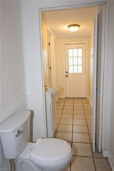 Photo 13 of 20 residential for sale in Portsmouth virginia