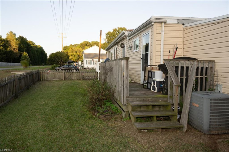 Photo 16 of 20 residential for sale in Portsmouth virginia