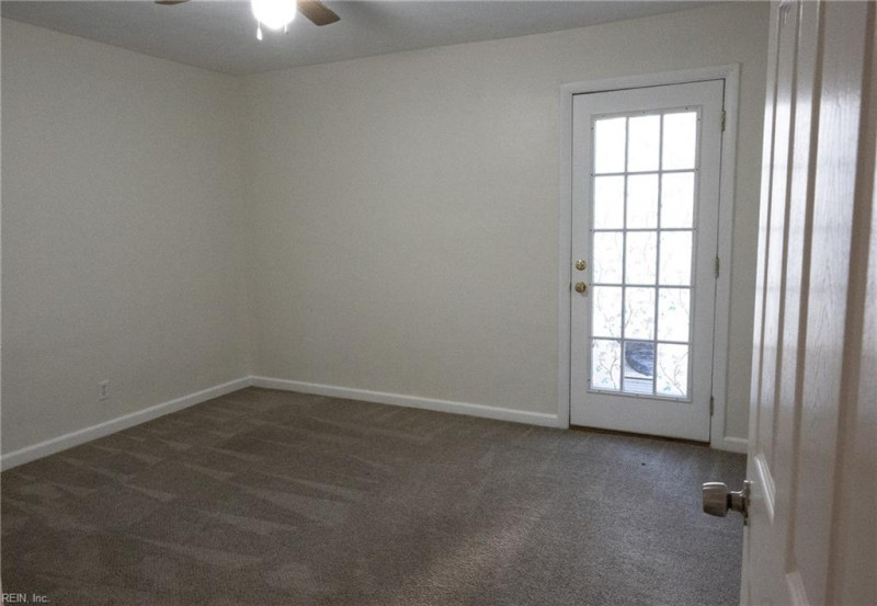 Photo 6 of 20 residential for sale in Portsmouth virginia