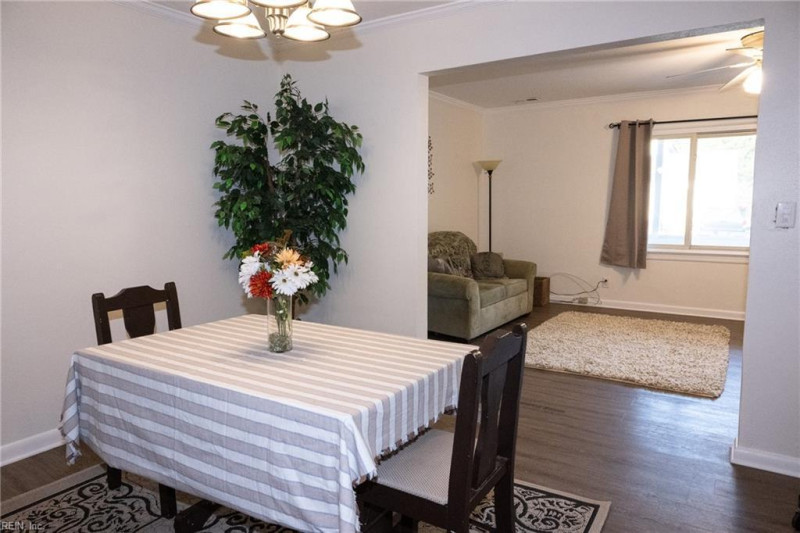 Photo 9 of 20 residential for sale in Portsmouth virginia
