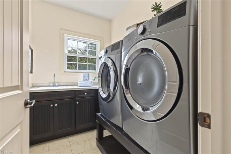 Photo 31 of 42 residential for sale in Virginia Beach virginia