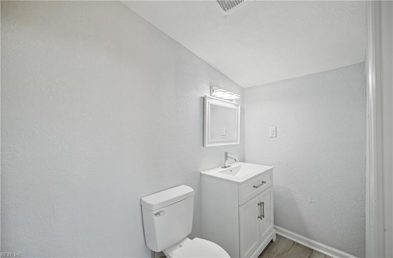 Photo 28 of 44 residential for sale in Newport News virginia