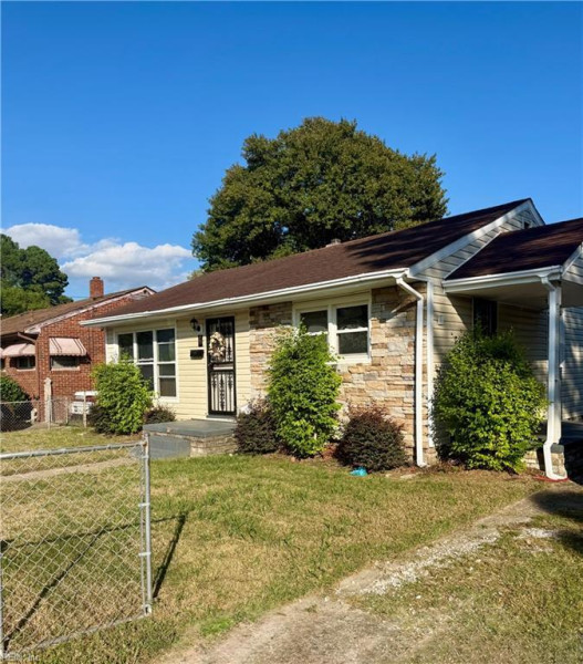 Photo 15 of 18 residential for sale in Norfolk virginia
