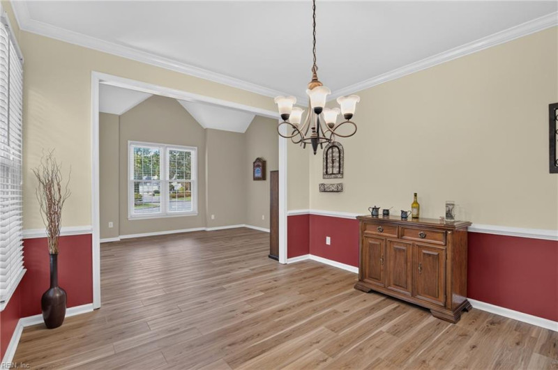 Photo 13 of 35 residential for sale in York County virginia