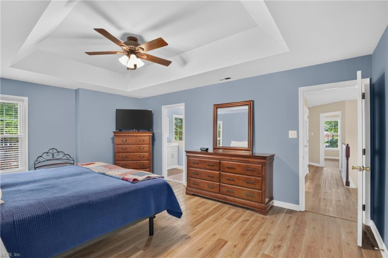 Photo 18 of 35 residential for sale in York County virginia