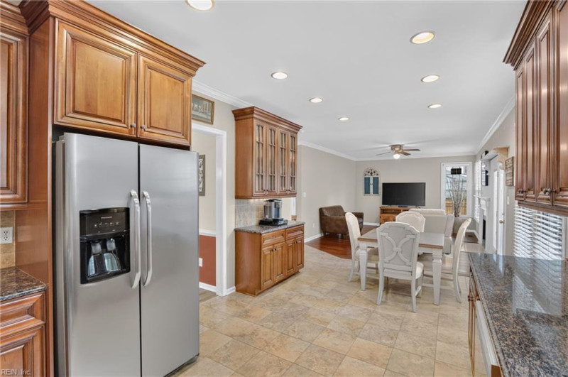 Photo 9 of 35 residential for sale in York County virginia