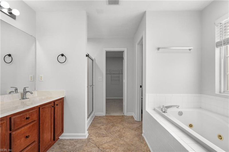 Photo 33 of 50 residential for sale in Suffolk virginia Photo 33 of 50 residential for sale in Suffolk virginia