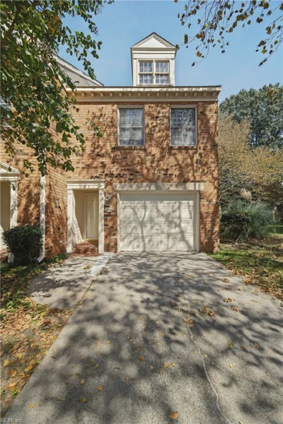 Photo 2 of 33 residential for sale in Newport News virginia