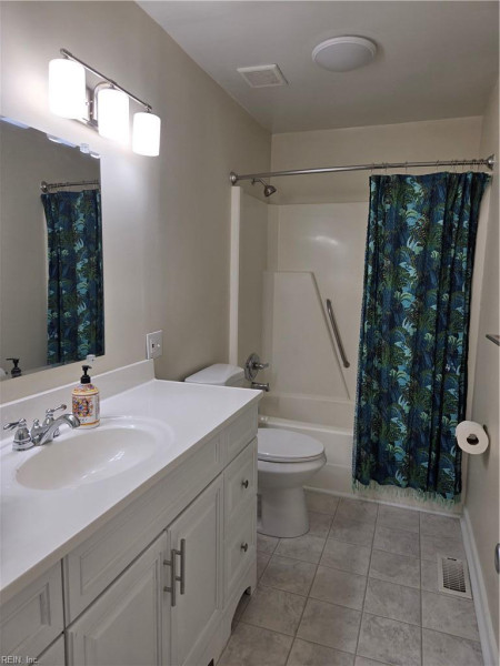 Photo 17 of 19 residential for sale in Virginia Beach virginia Photo 17 of 19 residential for sale in Virginia Beach virginia