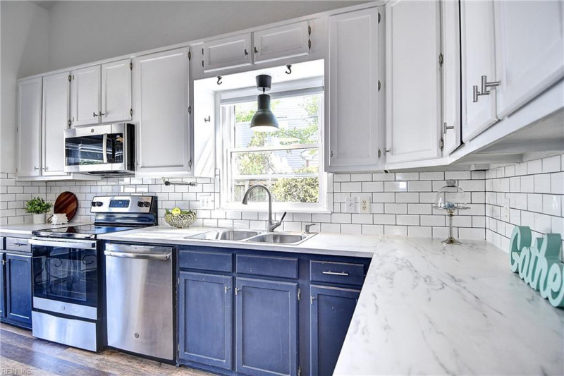 Photo 11 of 48 residential for sale in Virginia Beach virginia