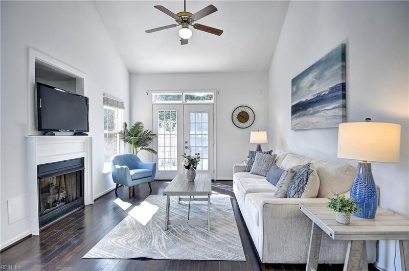 Photo 19 of 48 residential for sale in Virginia Beach virginia