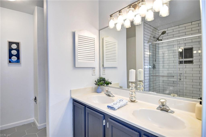 Photo 30 of 48 residential for sale in Virginia Beach virginia