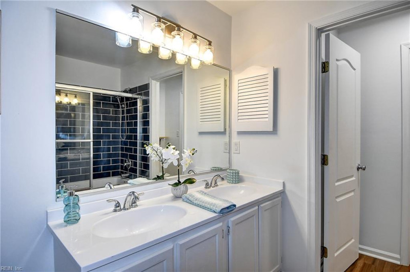 Photo 32 of 48 residential for sale in Virginia Beach virginia