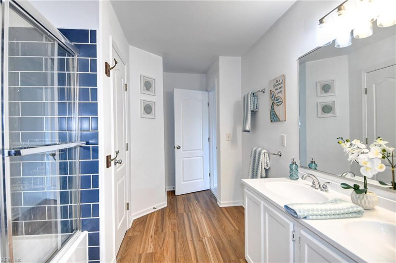 Photo 33 of 48 residential for sale in Virginia Beach virginia