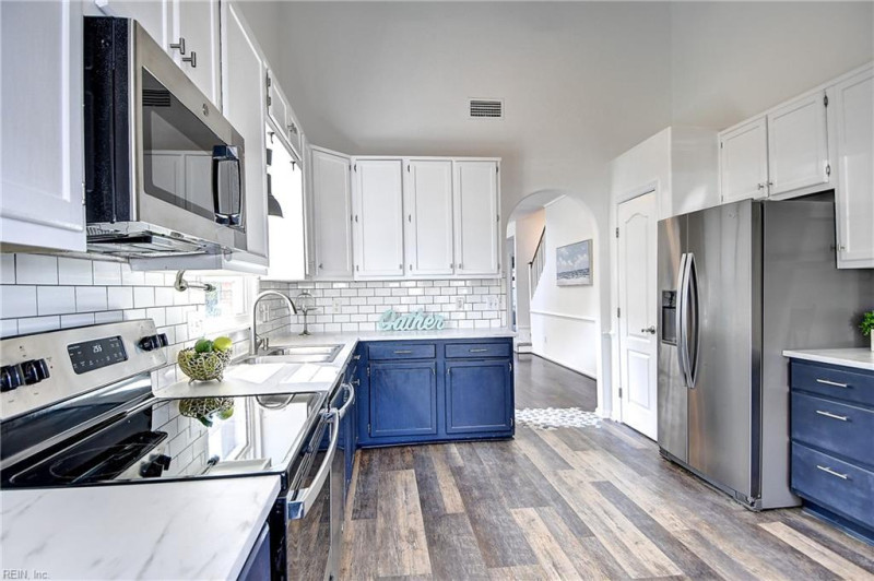 Photo 7 of 48 residential for sale in Virginia Beach virginia