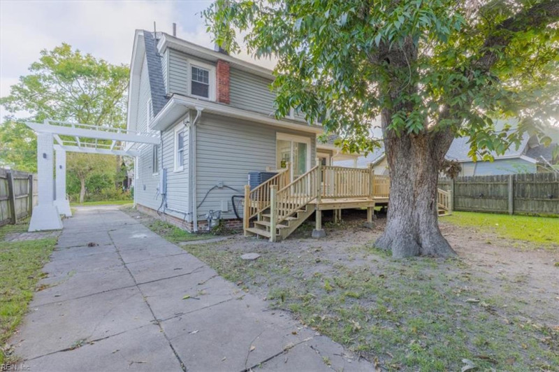 Photo 24 of 31 residential for sale in Norfolk virginia